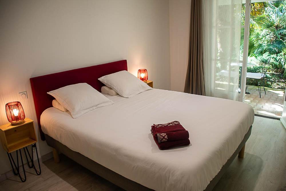 Au Detour Des Vignes Bed & Breakfast Ordonnac Ngoại thất bức ảnh